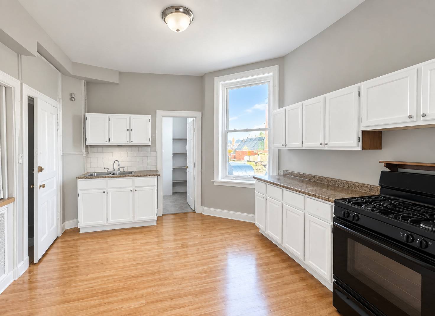 1854 S Ashland AVE #2R, Chicago, IL 60608