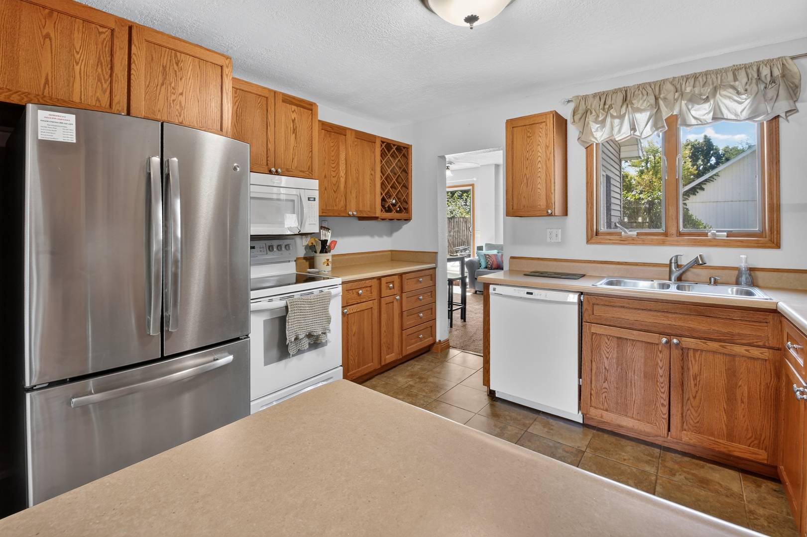 303 W Price ST, Eldridge, IA 52748