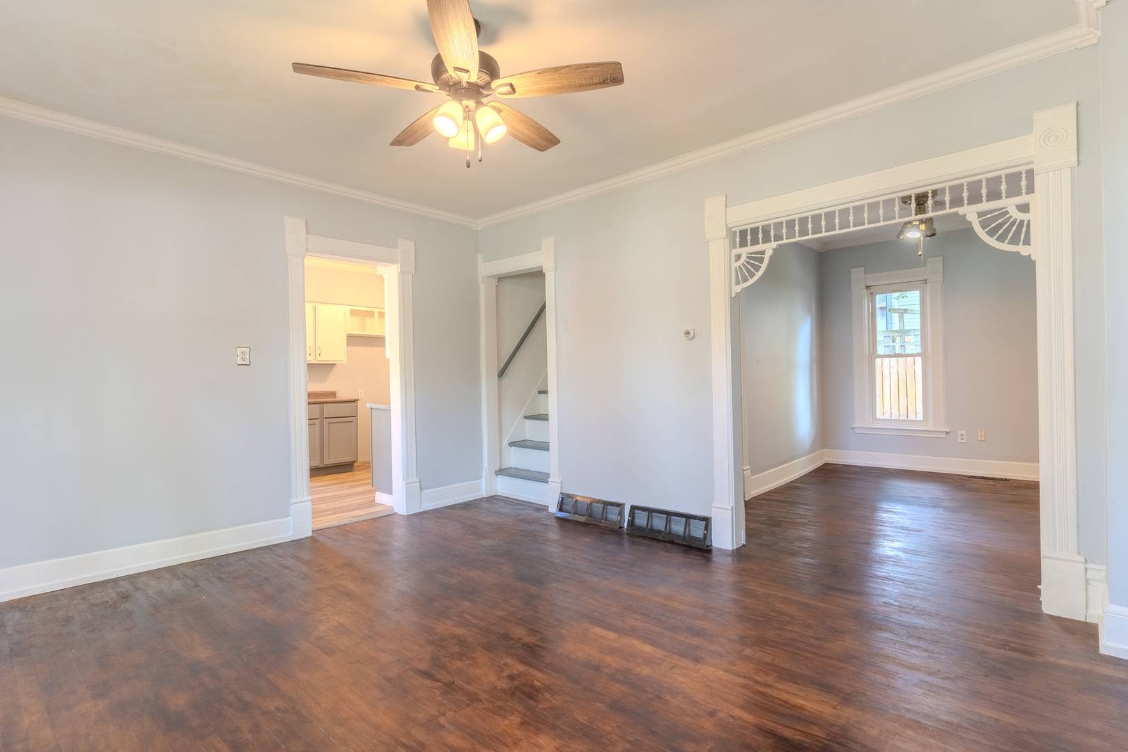 211 West ST, Monroe Center, IL 61052