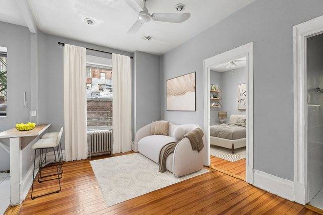 20 E Goethe ST #206, Chicago, IL 60610