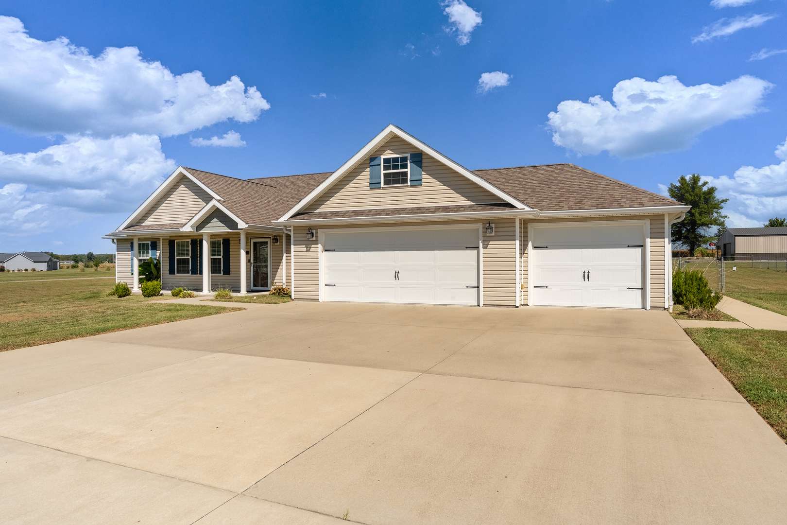 15730 Jadin RD, Marion, IL 62959
