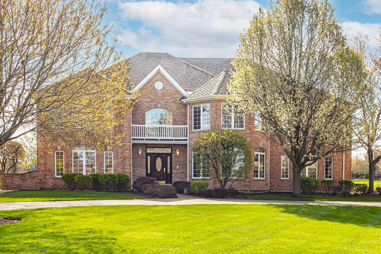 37181 N Fox Hill DR, Wadsworth, IL 60083