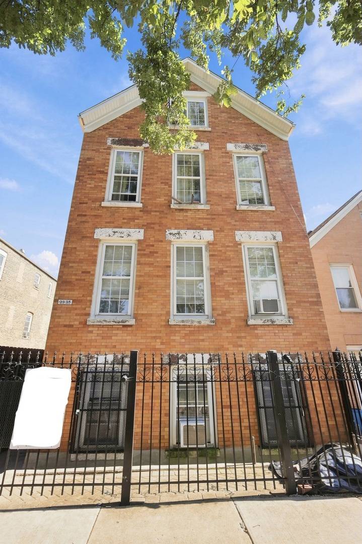 2935 W 25th PL, Chicago, IL 60623