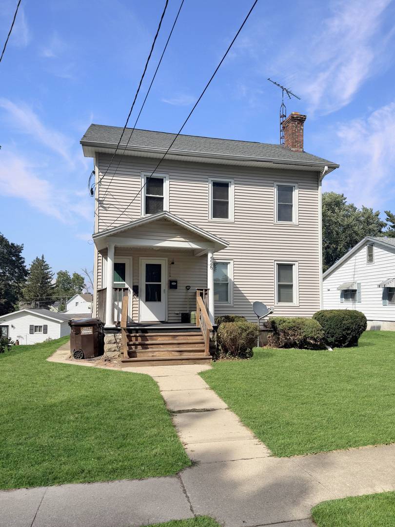 526 E Jefferson ST, Freeport, IL 61032