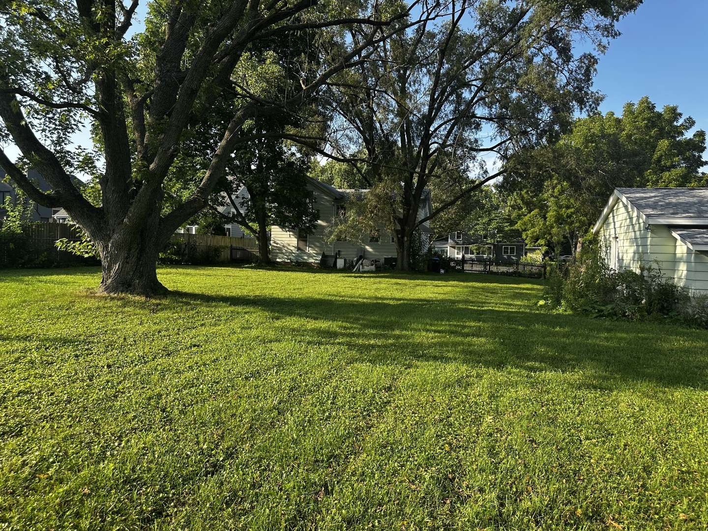 428 Chalmers ST, Geneva, IL 60134