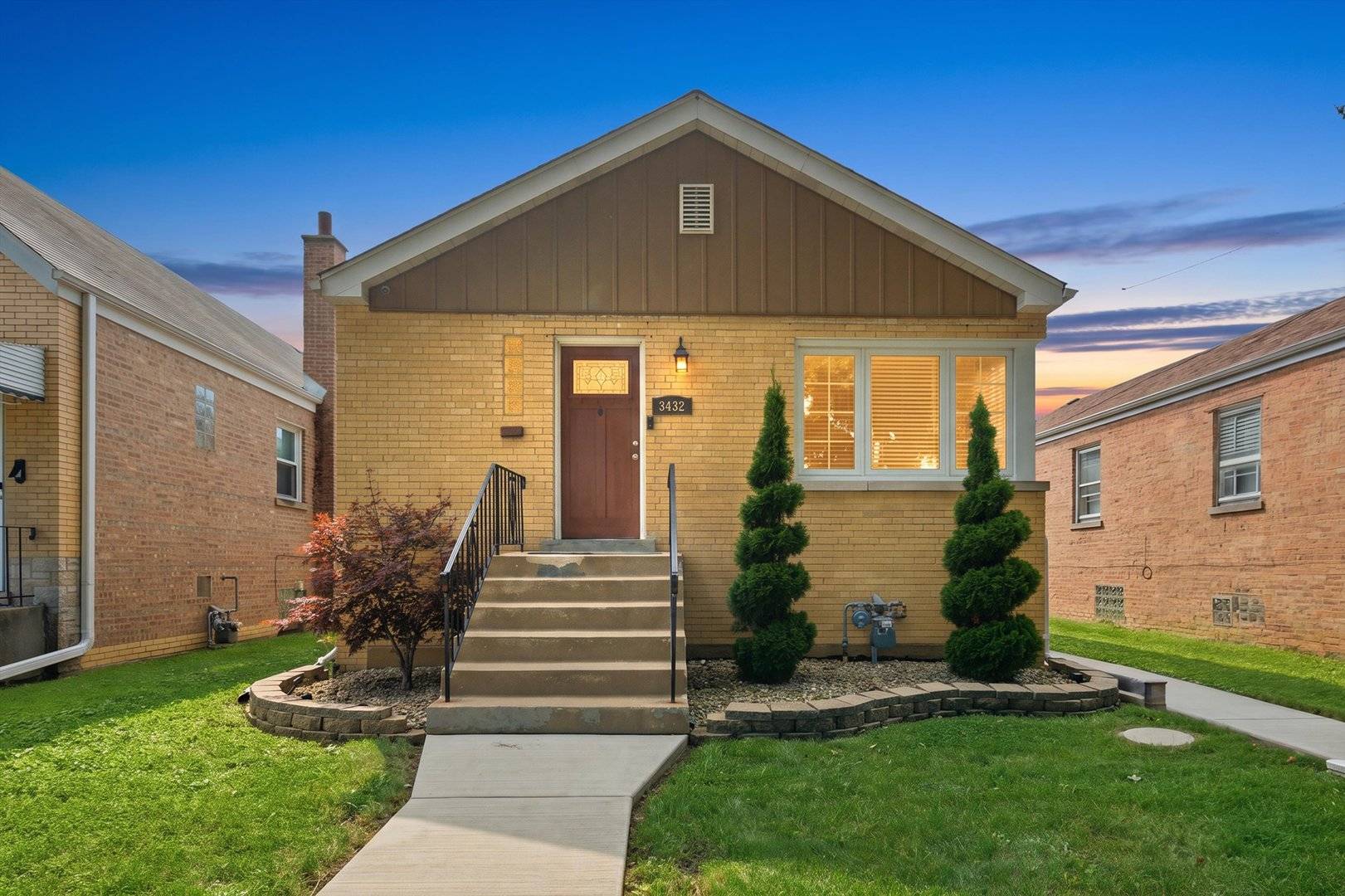 3432 Highland AVE, Berwyn, IL 60402