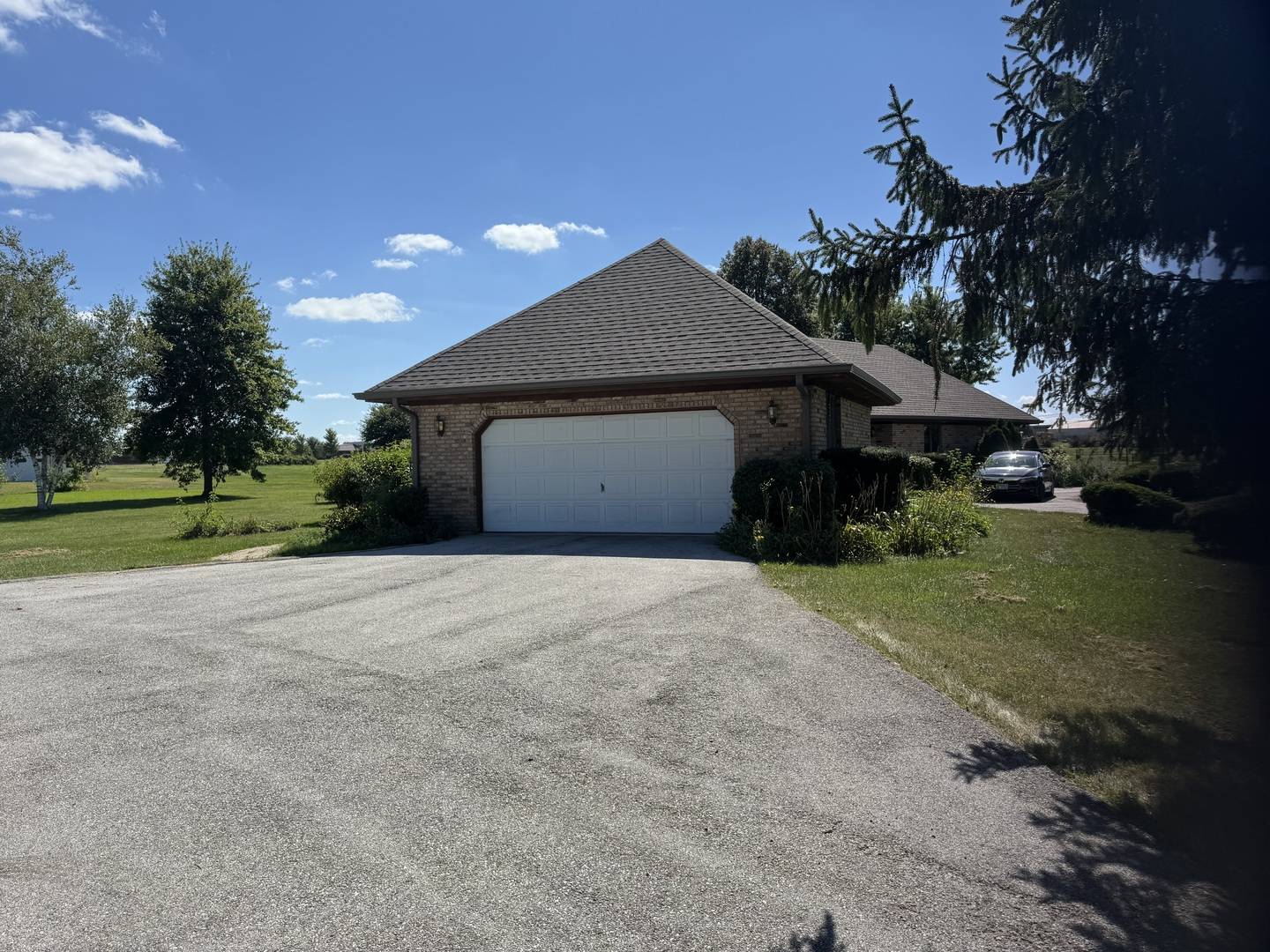 1026 S Schoolhouse RD, New Lenox, IL 60451