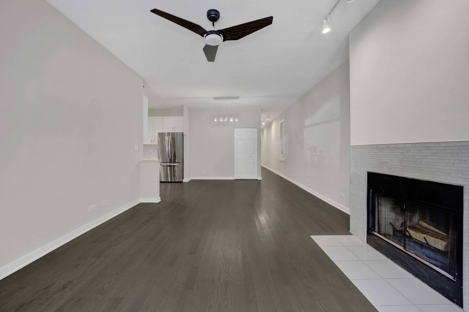 1311 W Fillmore ST #A, Chicago, IL 60607