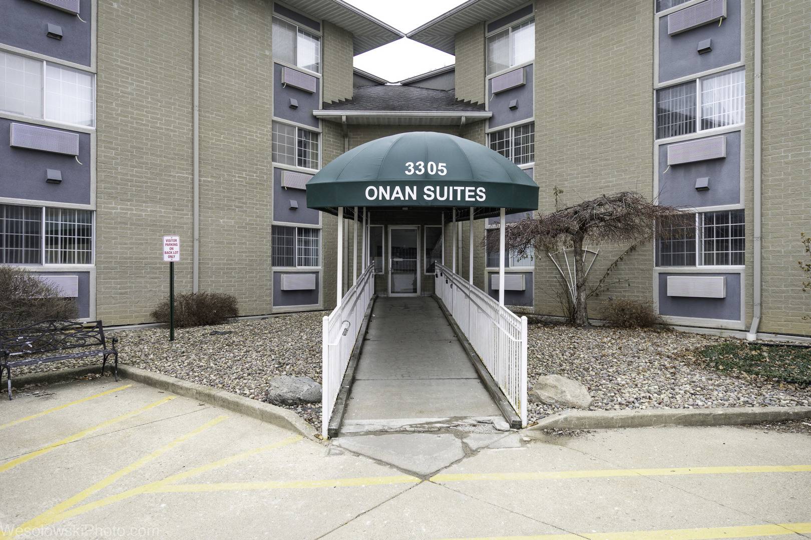 3305 Sunset AVE #333, Waukegan, IL 60087