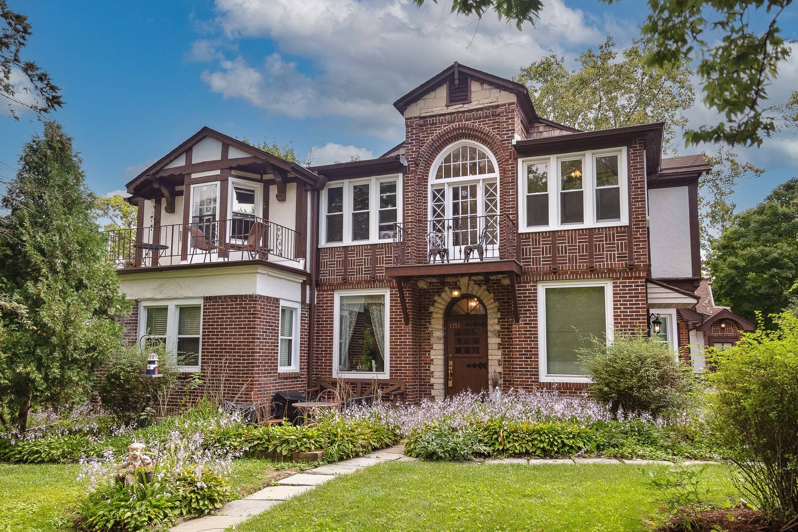 1155 Saint Johns AVE #H, Highland Park, IL 60035