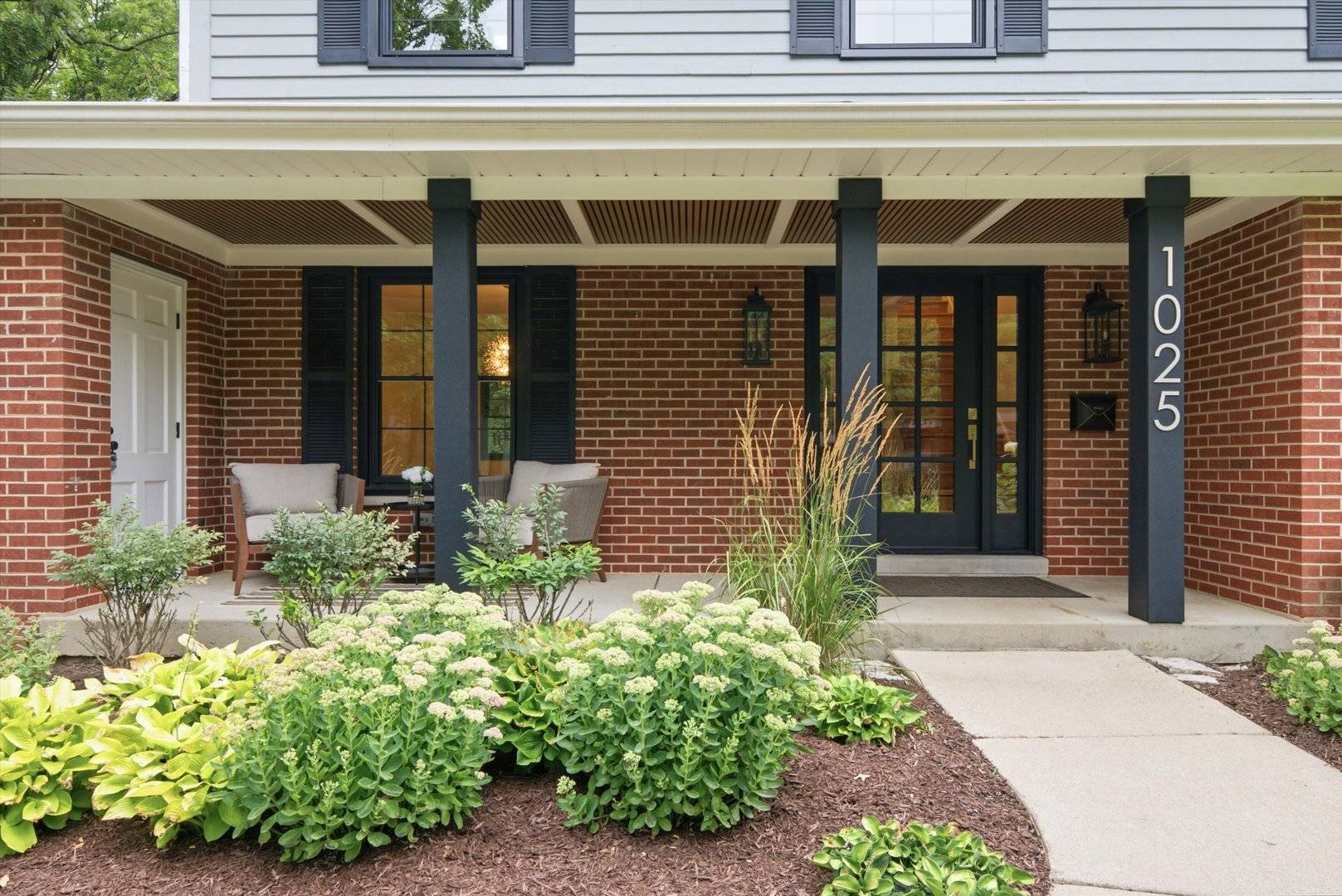 1025 Elizabeth AVE, Naperville, IL 60540
