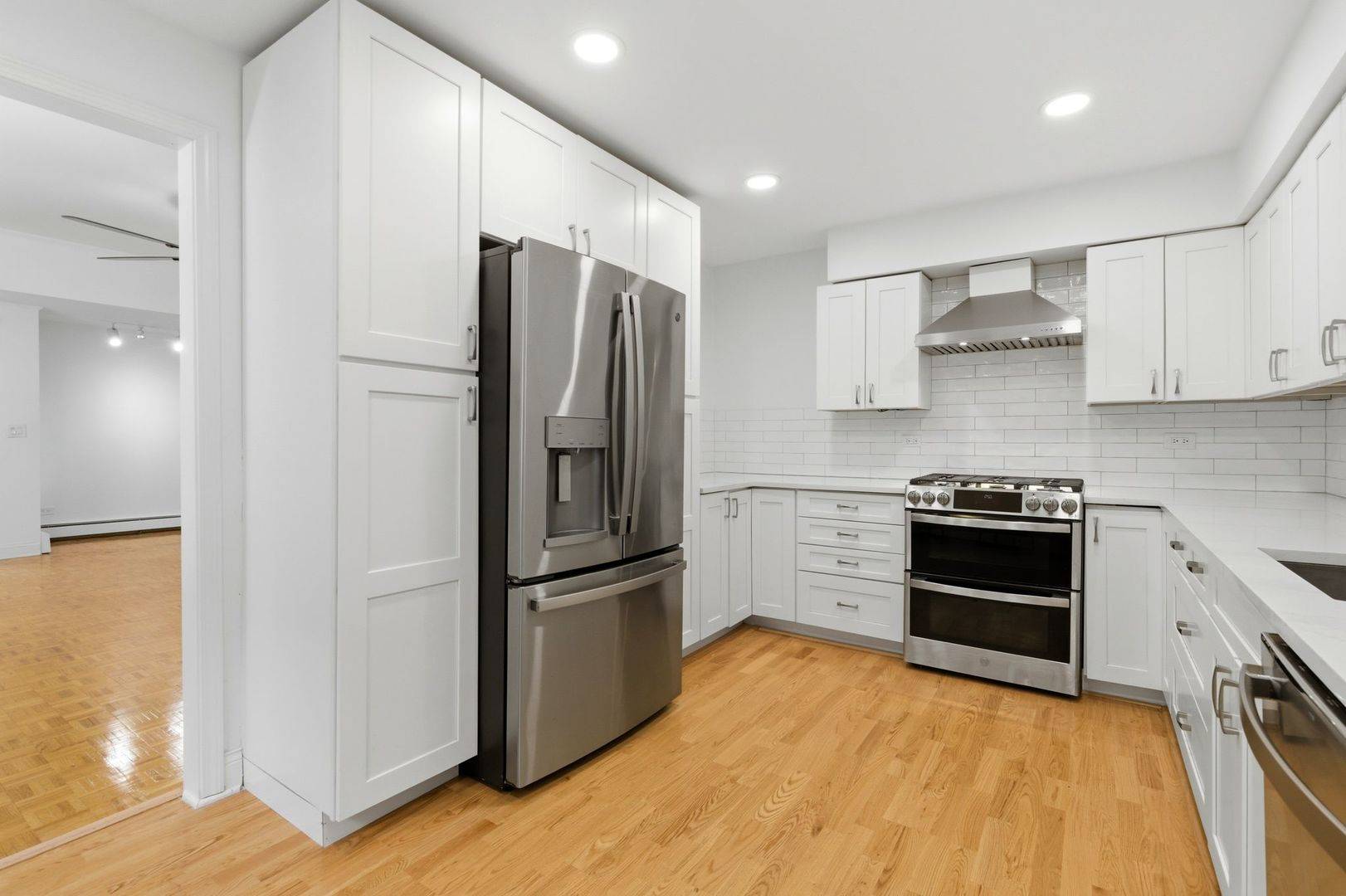 1310 Maple AVE #2C, Evanston, IL 60201
