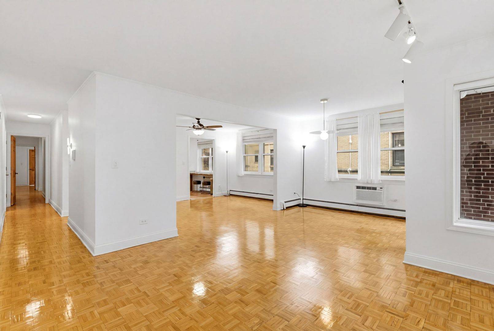 1310 Maple AVE #2C, Evanston, IL 60201