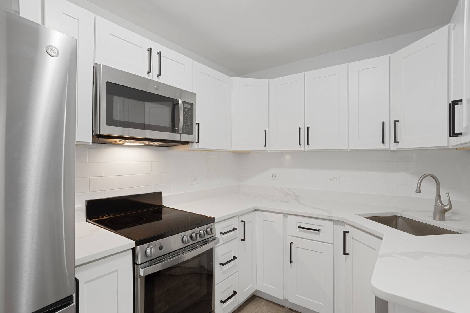6029 N Winthrop AVE #401, Chicago, IL 60660