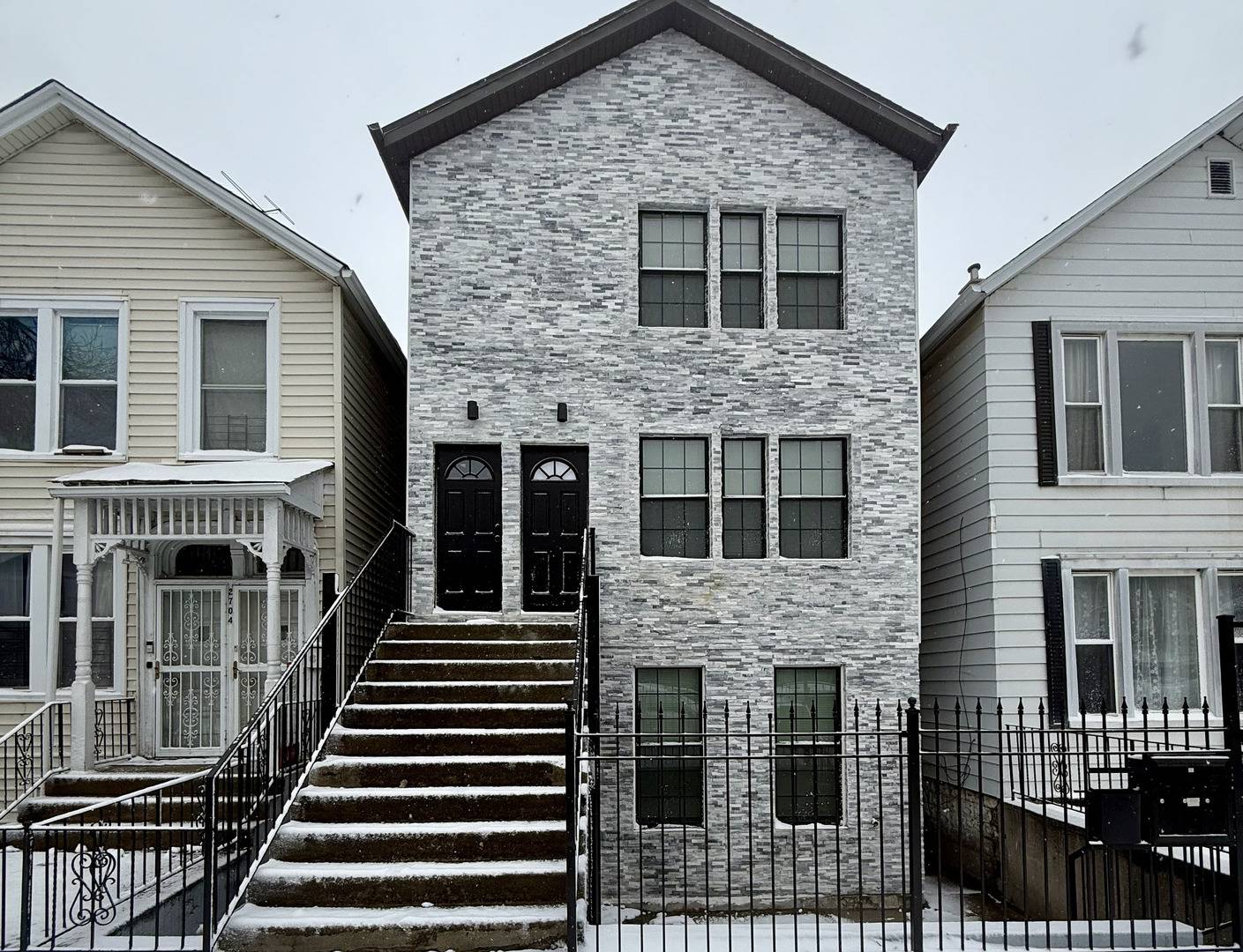 2702 S Union AVE #2, Chicago, IL 60616