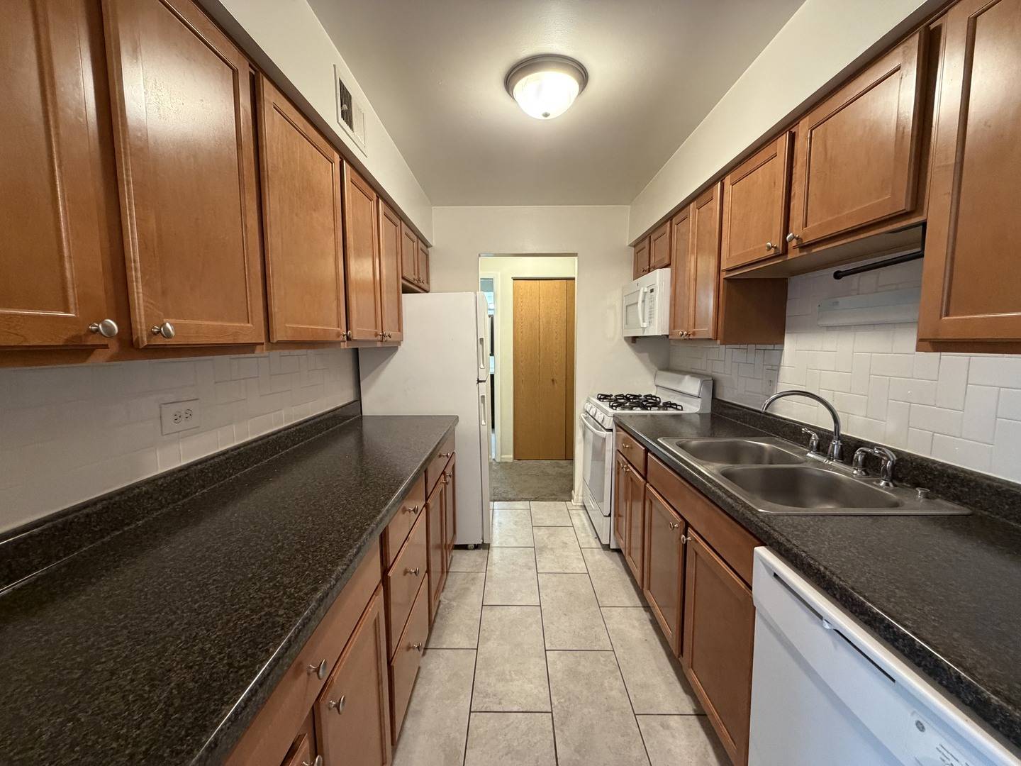 241 W Main ST #201, Lake Zurich, IL 60047