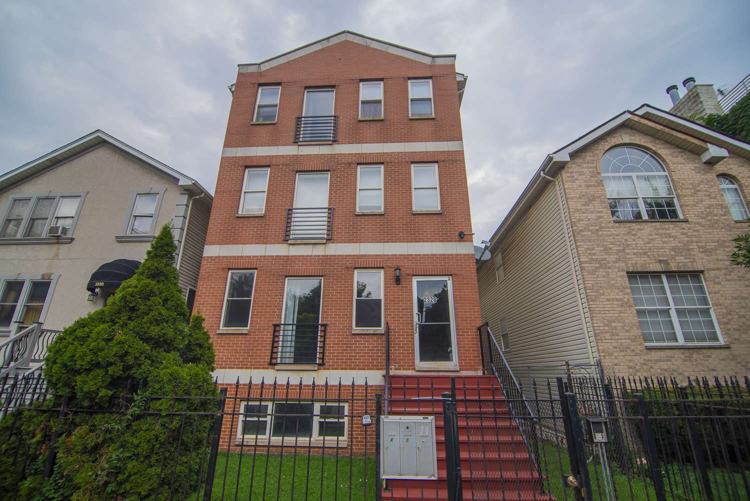 2328 W Washington BLVD #1, Chicago, IL 60612