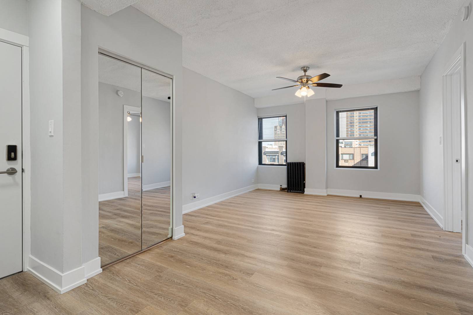 6026 N Winthrop AVE #6F, Chicago, IL 60660