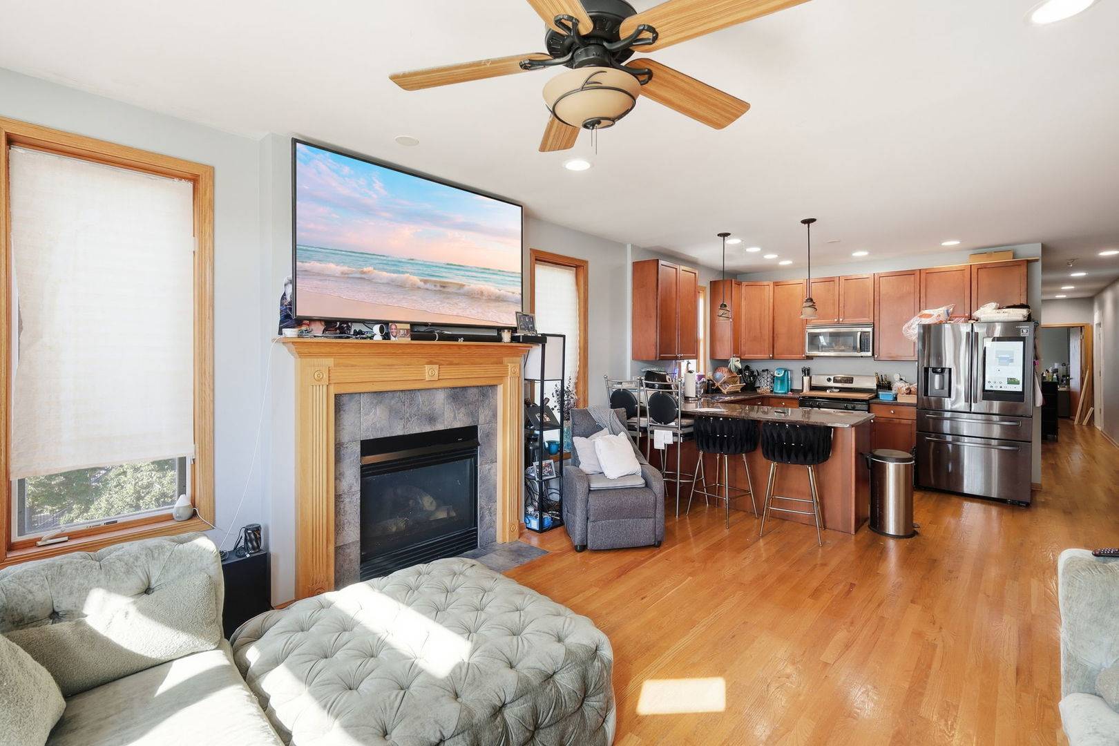 4135 S Vincennes AVE #3N, Chicago, IL 60653