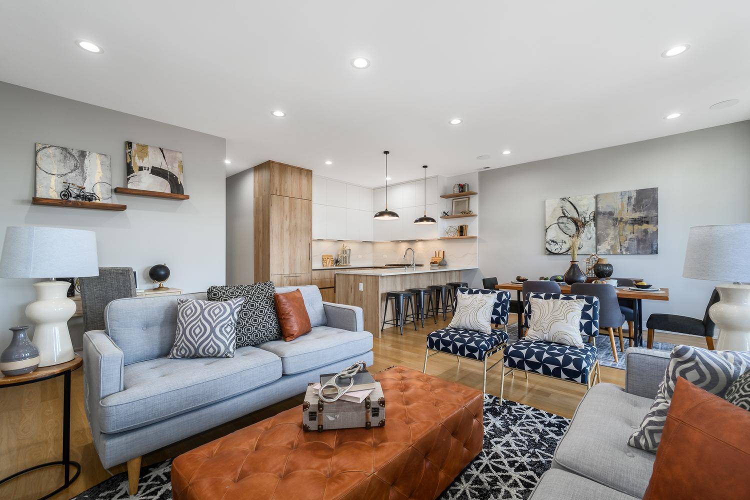 3056 N Lincoln AVE #3, Chicago, IL 60657