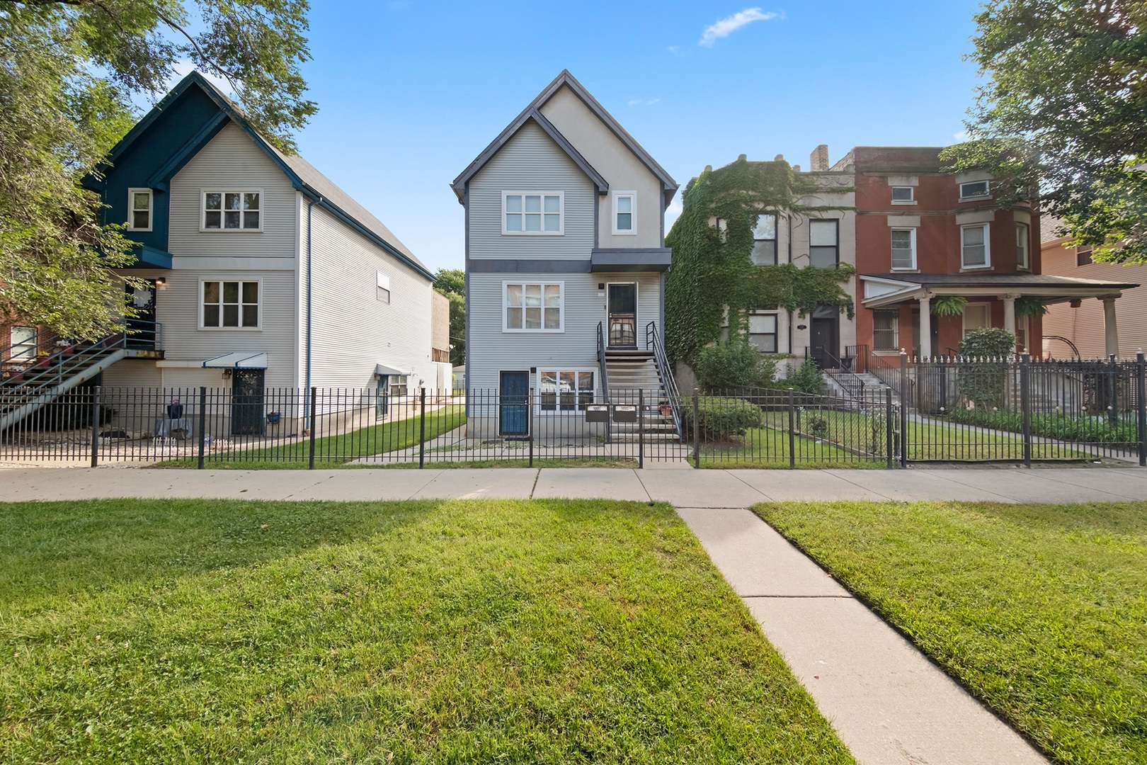 6449 S Kenwood AVE #2, Chicago, IL 60637