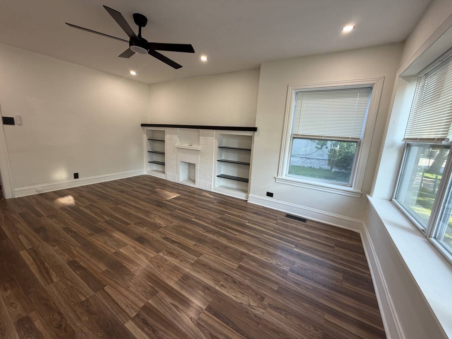 6749 S Peoria ST #2, Chicago, IL 60621