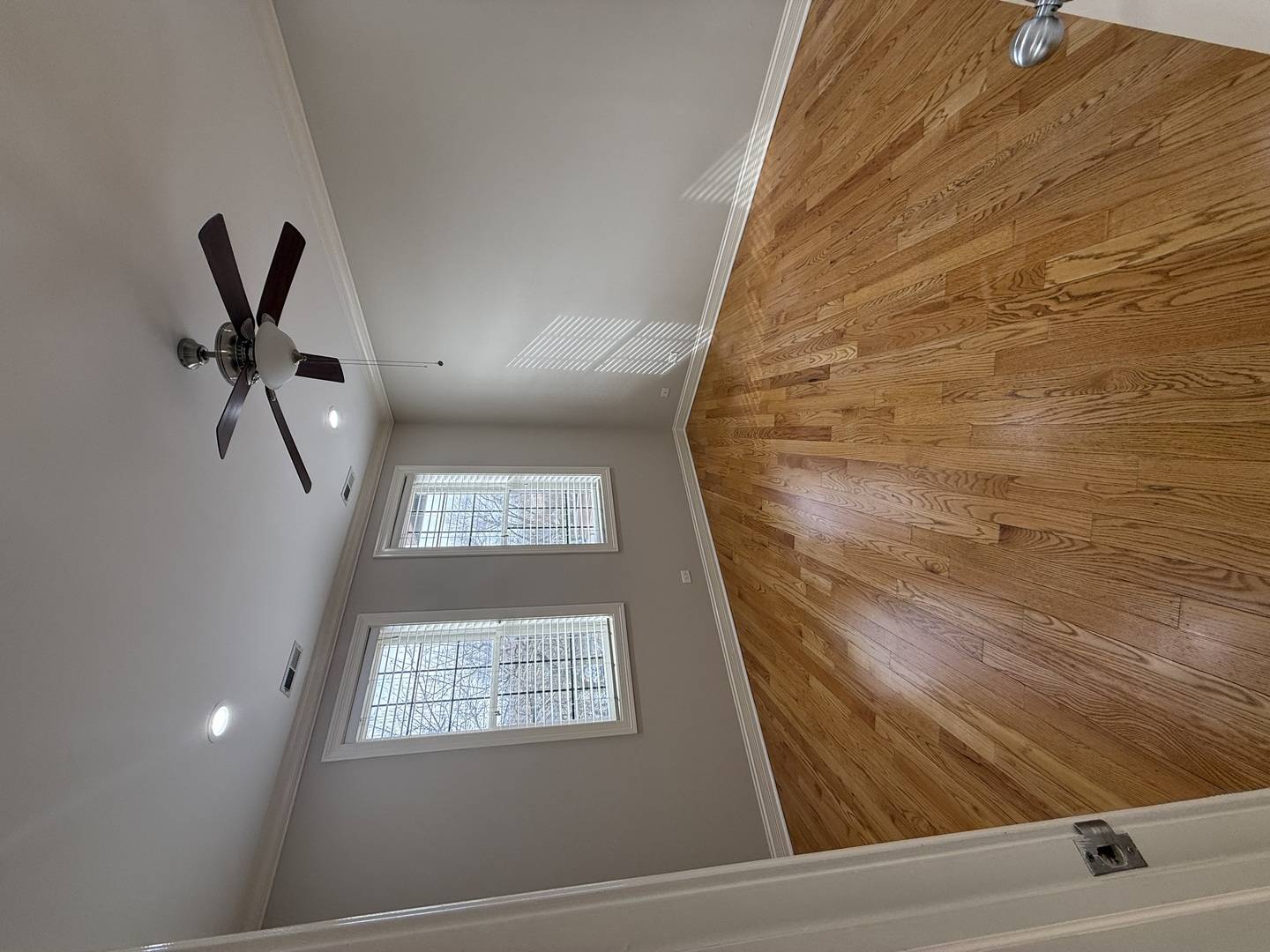 2338 W MORSE AVE #4A, Chicago, IL 60645