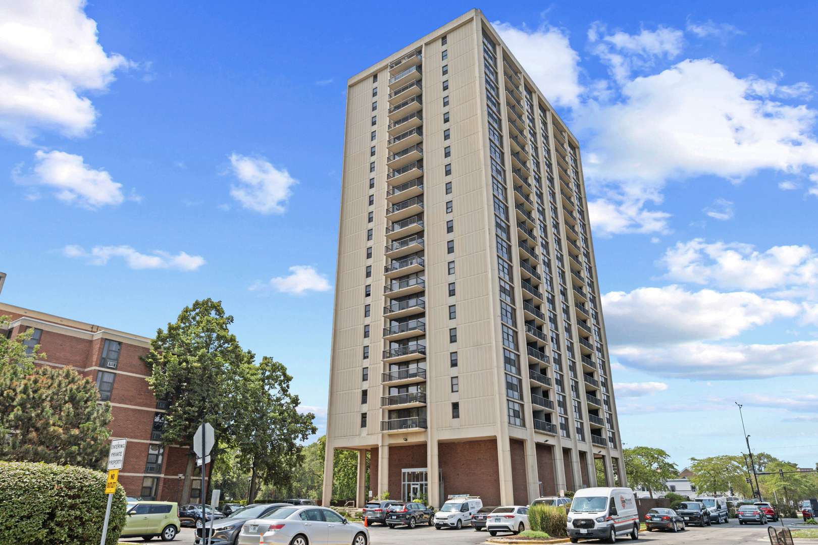 2901 S Michigan AVE #405, Chicago, IL 60616