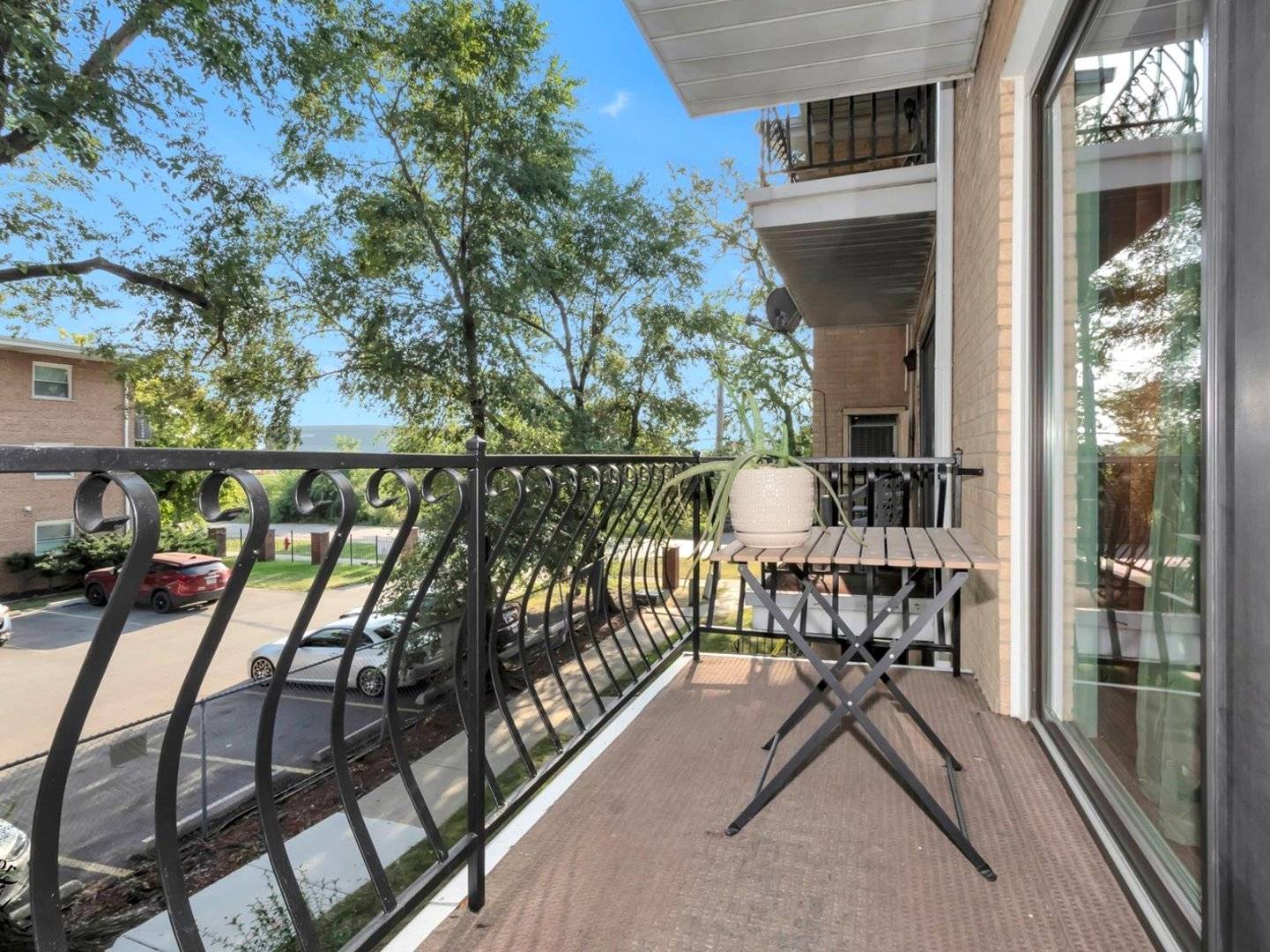 9649 S Harlem AVE #2C, Chicago Ridge, IL 60415