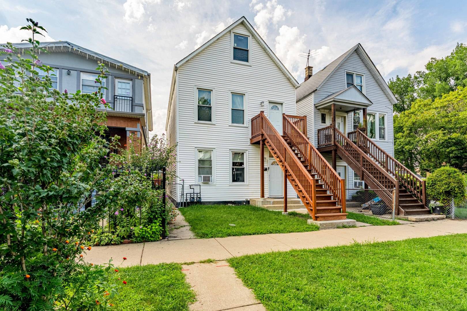 2266 N Monitor AVE, Chicago, IL 60639