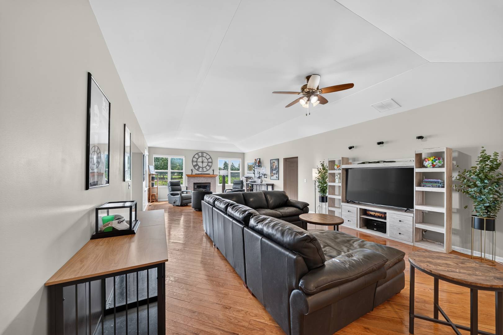 840 Verdi CT, Woodstock, IL 60098