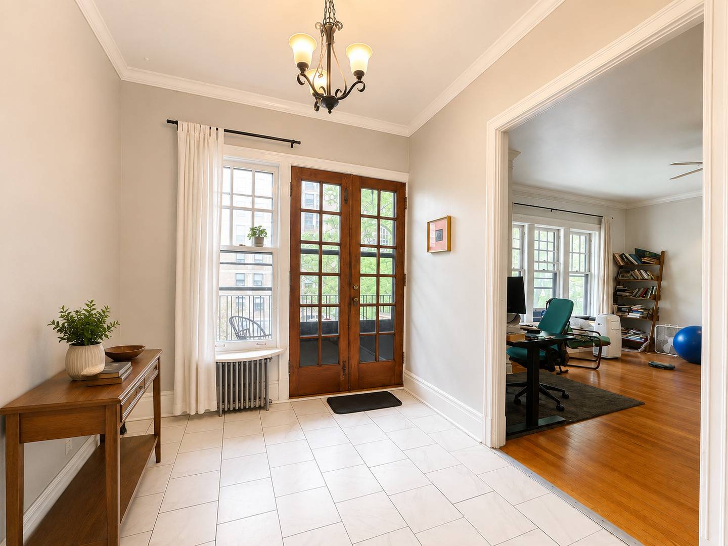 1633 E Hyde Park BLVD #3C, Chicago, IL 60615