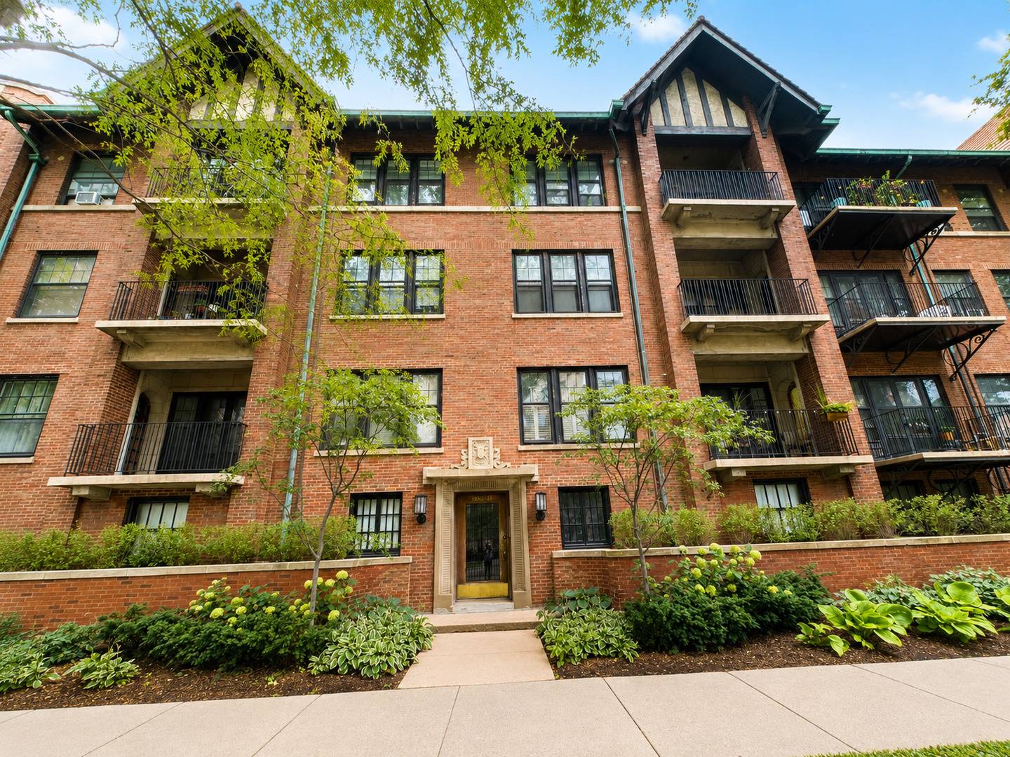 1633 E Hyde Park BLVD #3C, Chicago, IL 60615