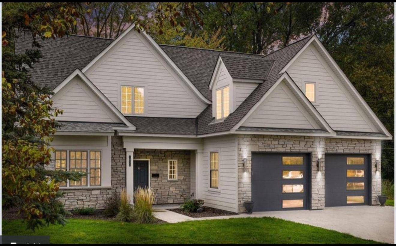 1032 Gardner Street E, Wayzata, MN 55391