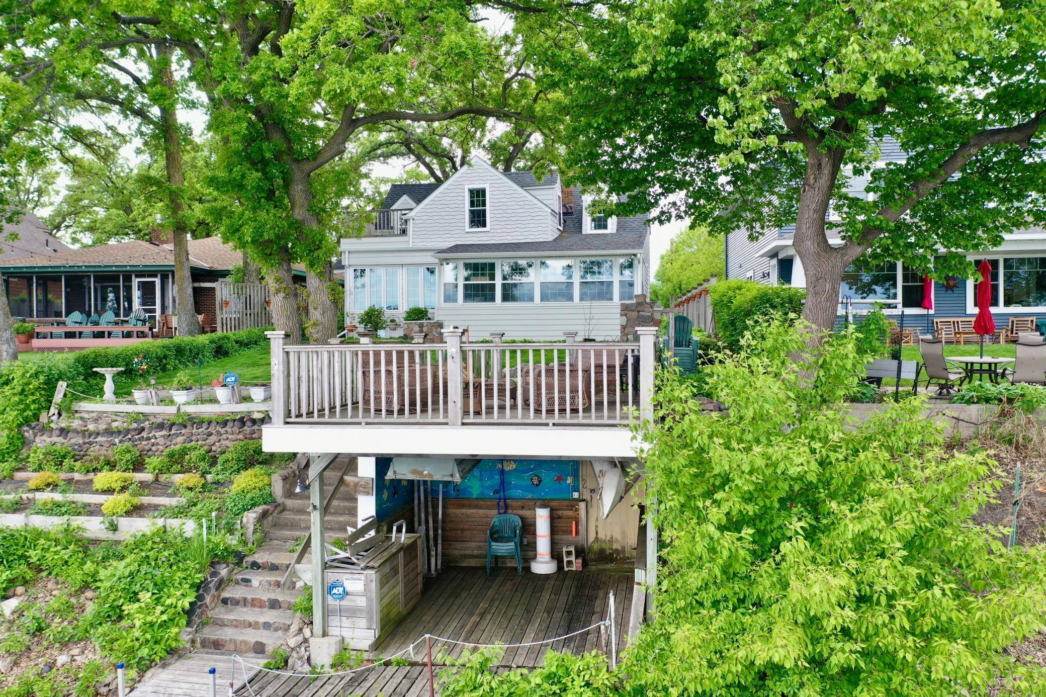 271 Lake AVE N, Spicer, MN 56288