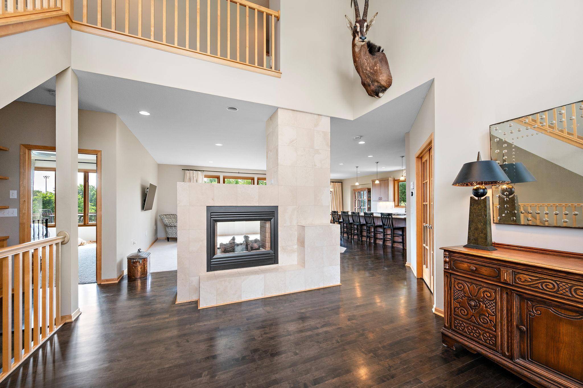 6786 Yellowstone LN N, Maple Grove, MN 55311