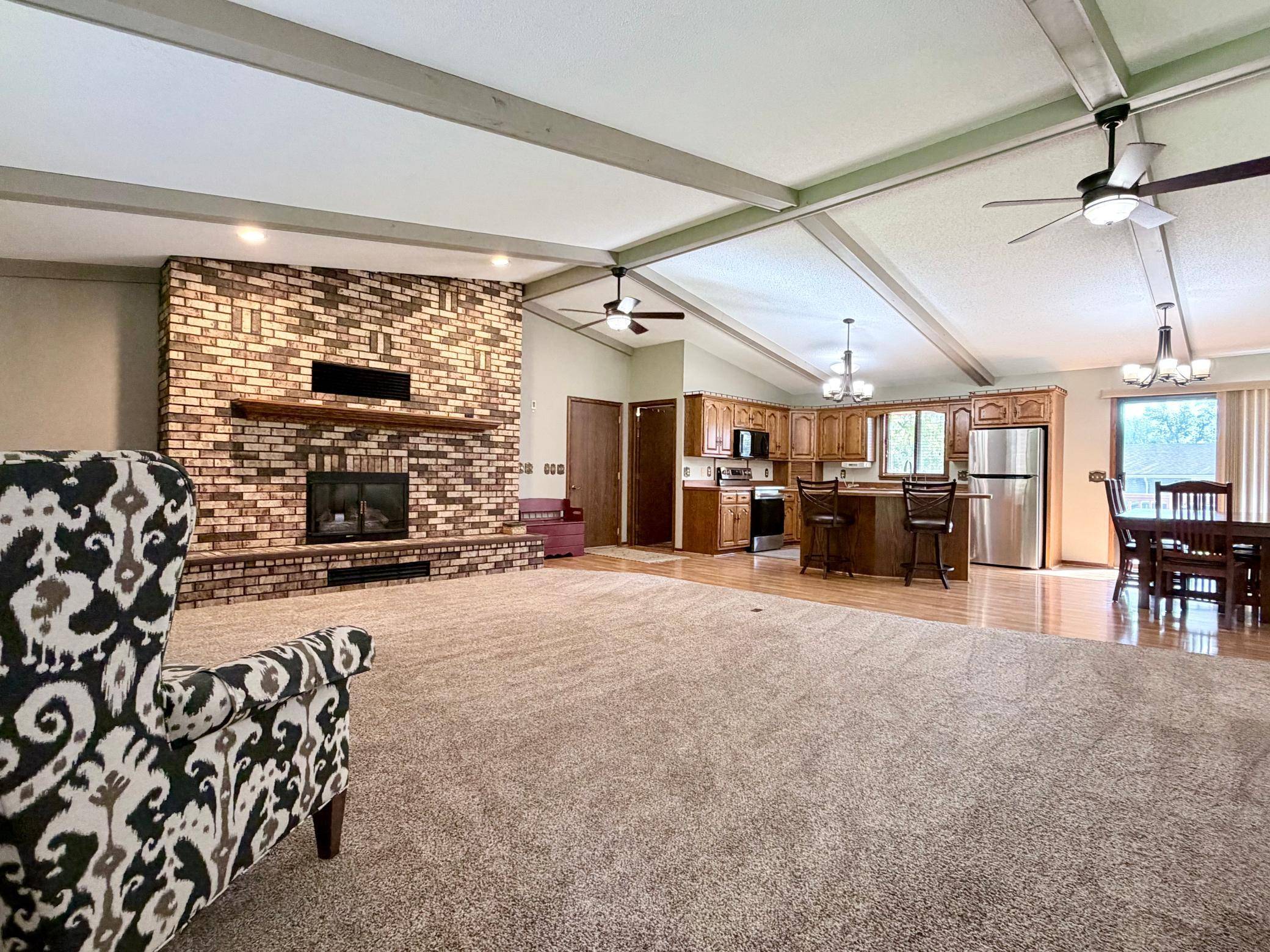1604 Birchwood PL, Worthington, MN 56187