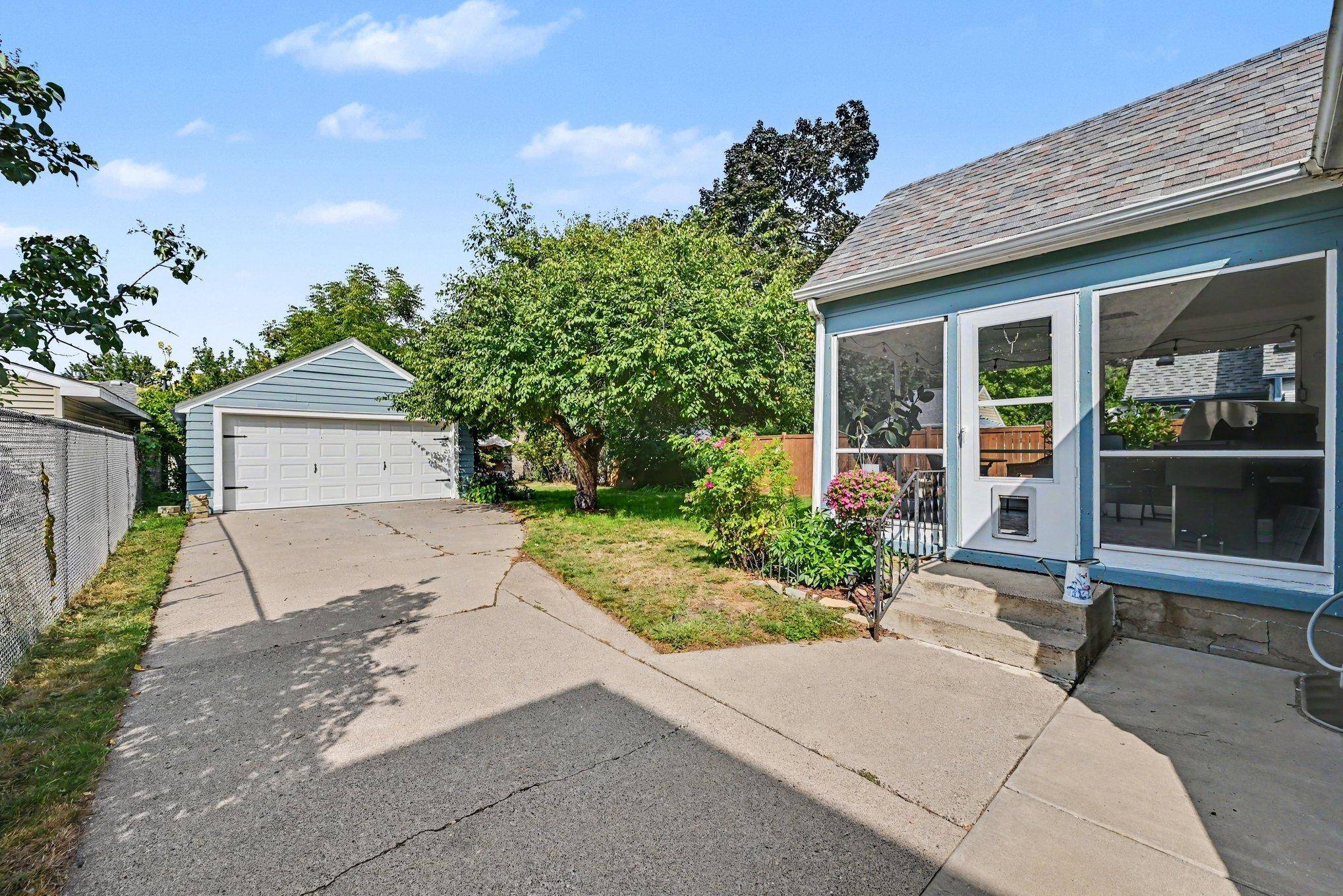 5940 Clinton AVE, Minneapolis, MN 55419