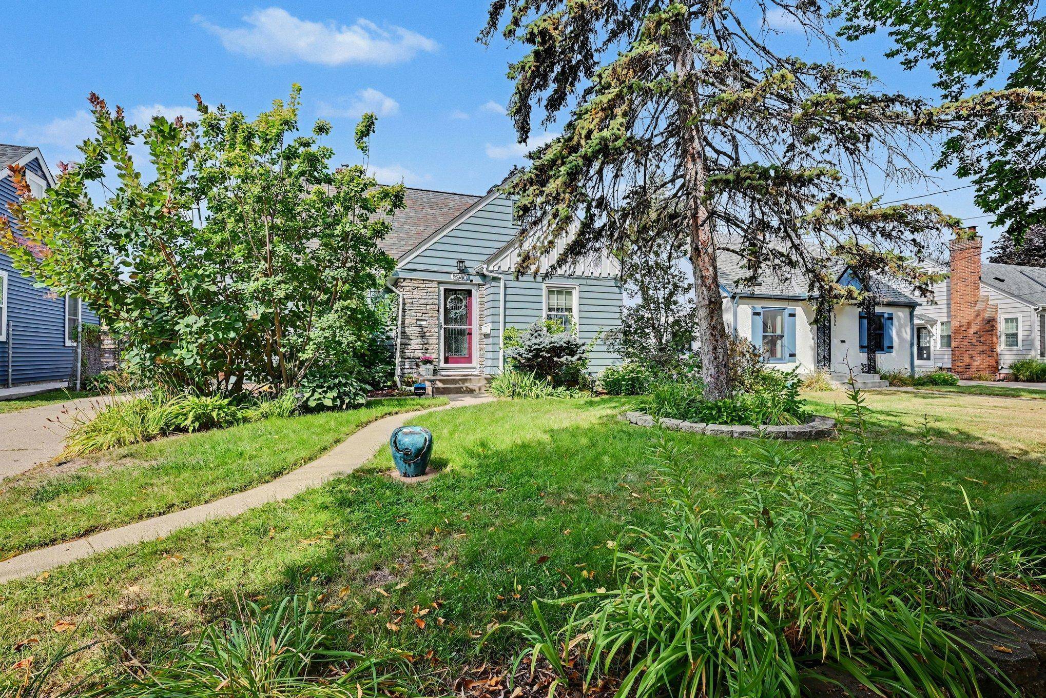 5940 Clinton AVE, Minneapolis, MN 55419