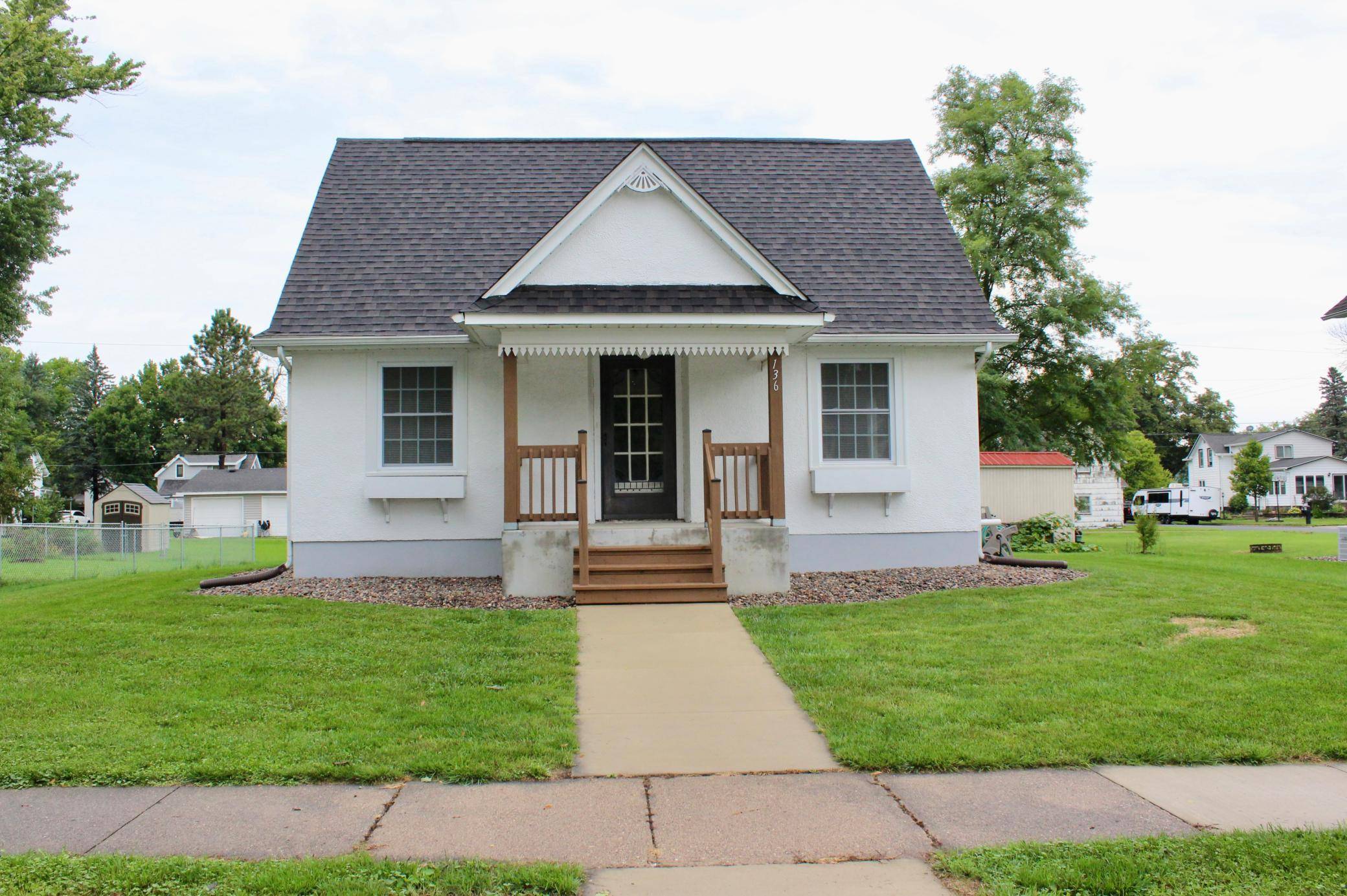 136 2nd ST SE, Blooming Prairie, MN 55917