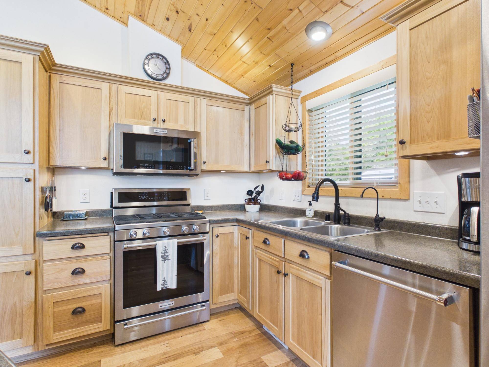 6660 Lonestar RD, Siren, WI 54872