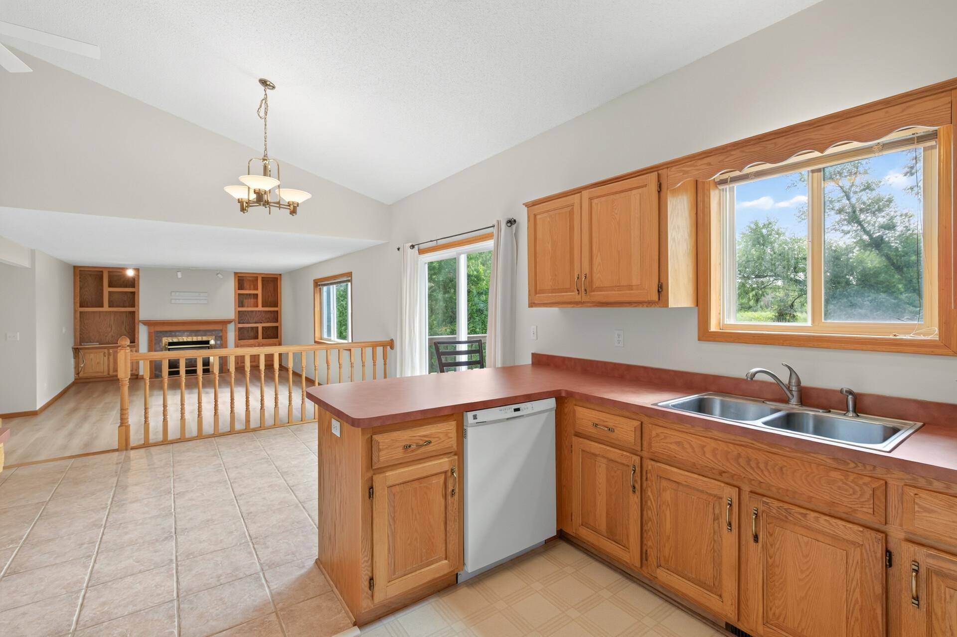 3719 Reed RD, Saint Bonifacius, MN 55375