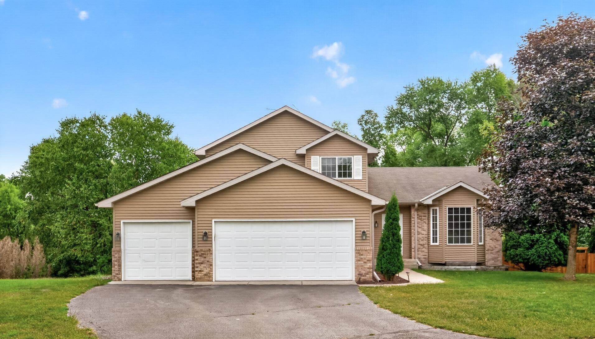 3719 Reed RD, Saint Bonifacius, MN 55375