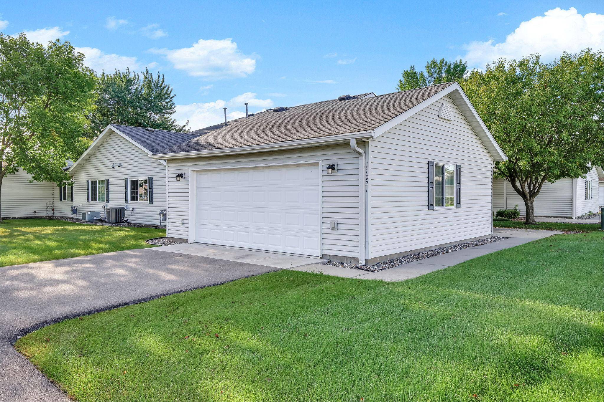 11021 57th ST NE, Albertville, MN 55301