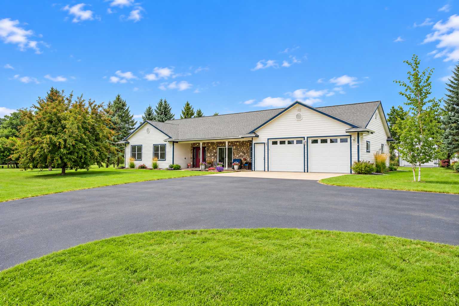 118 Shores RD, Ottertail, MN 56571