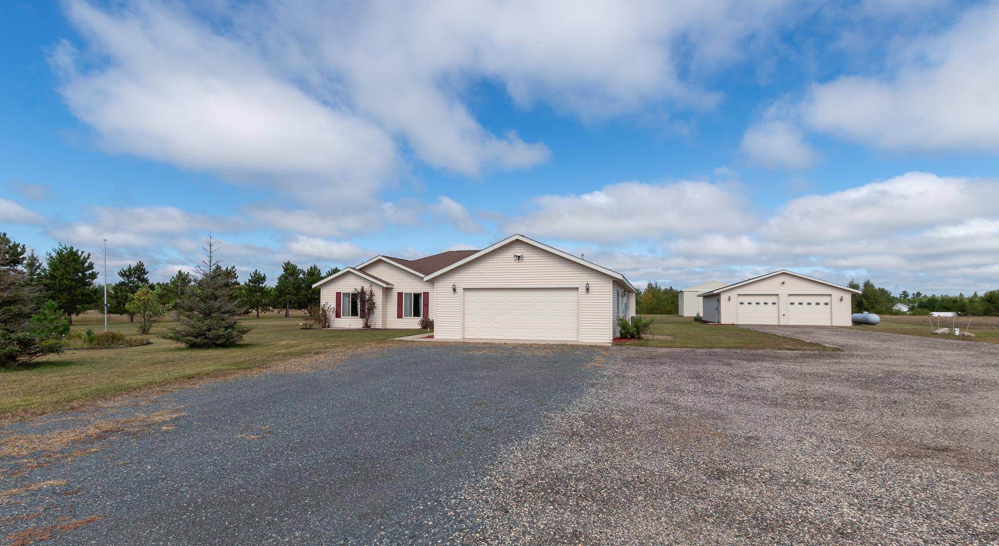 6057 Kestrel RD NW, Bemidji, MN 56601