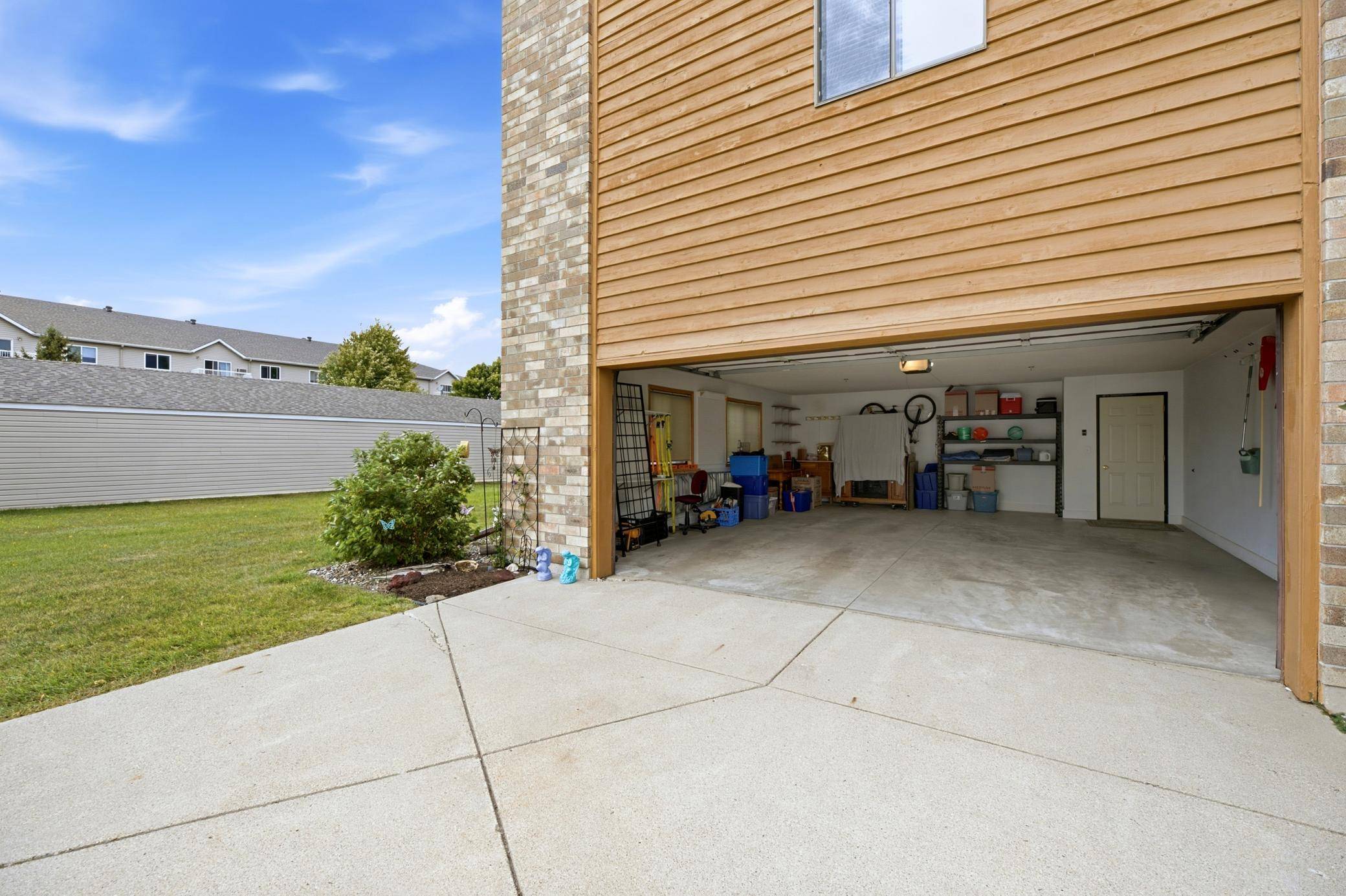 3201 14th ST S #203, Moorhead, MN 56560