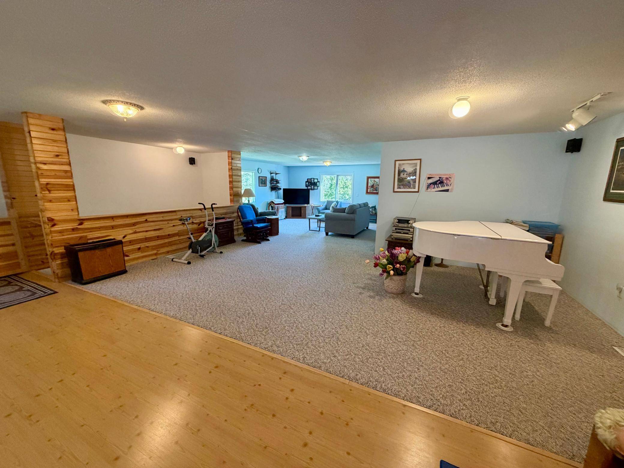 14255 County Highway 11, Audubon, MN 56511