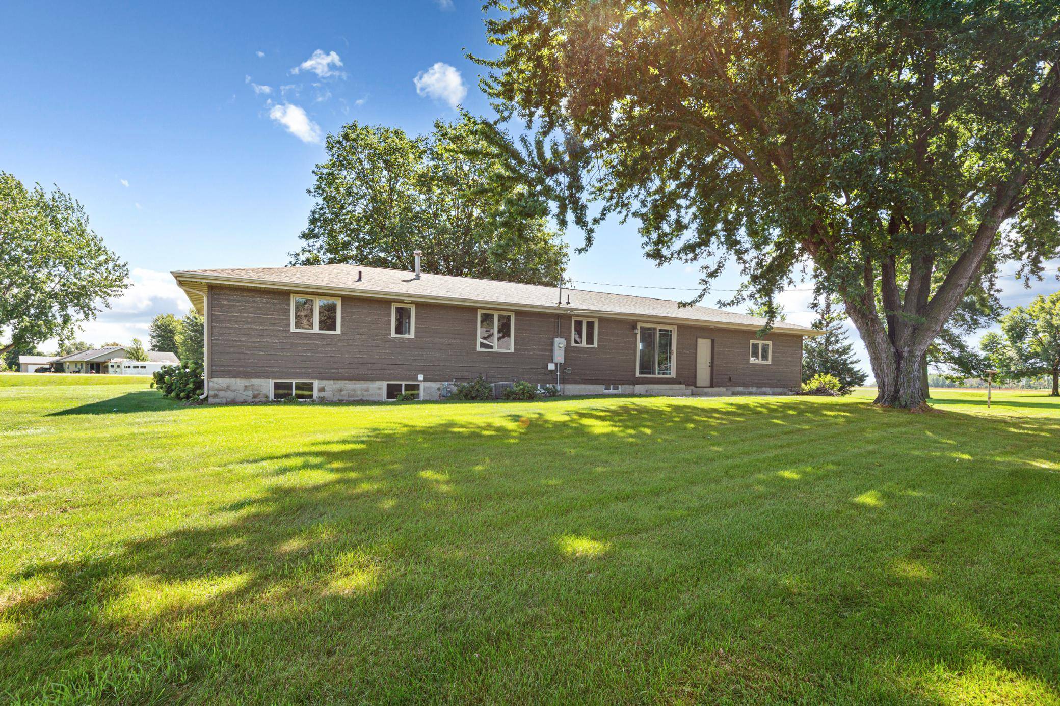 508 Central AVE S, Geneva, MN 56035