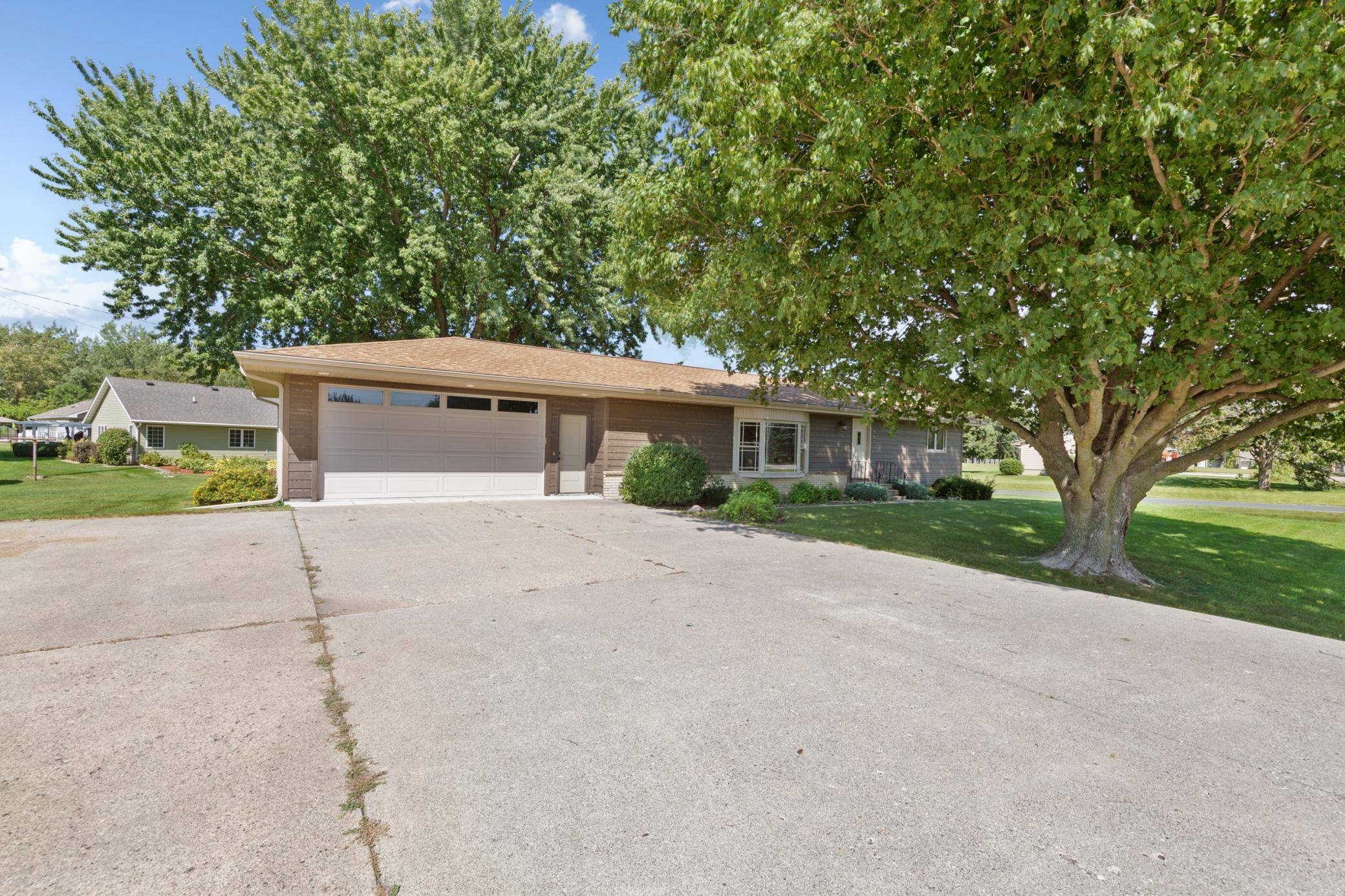 508 Central AVE S, Geneva, MN 56035